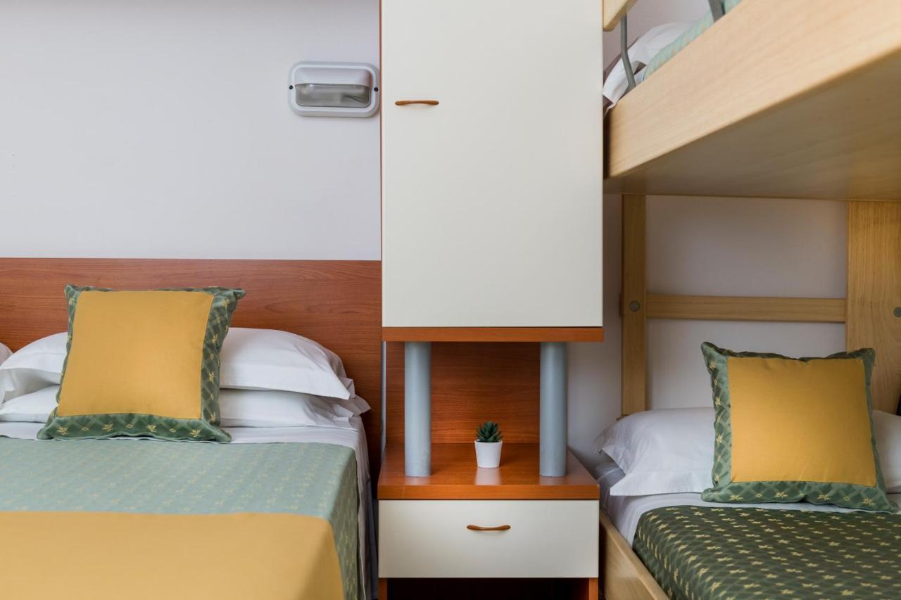קאטוליקה Hotel Principe מראה חיצוני תמונה