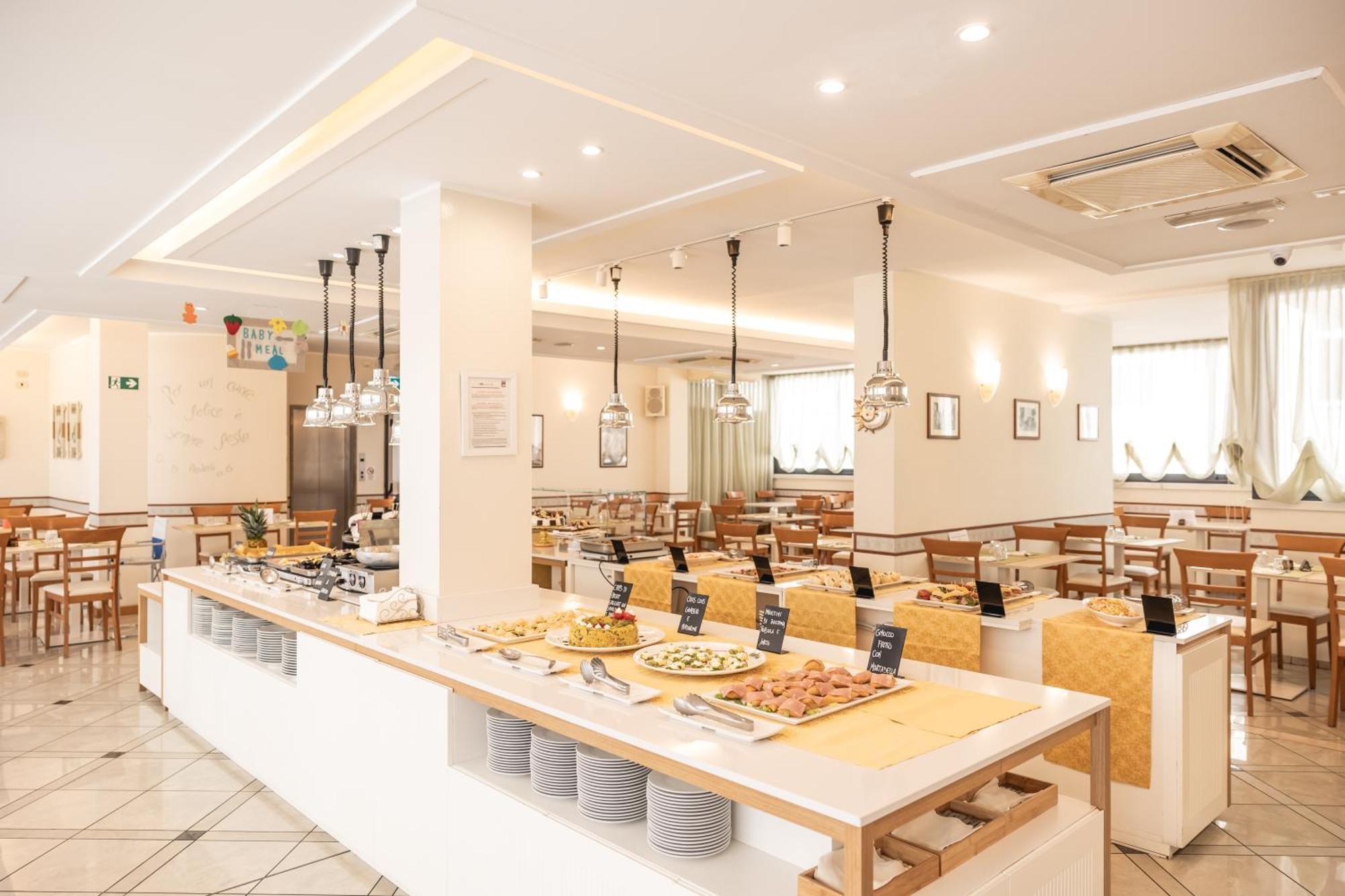 קאטוליקה Hotel Principe מראה חיצוני תמונה